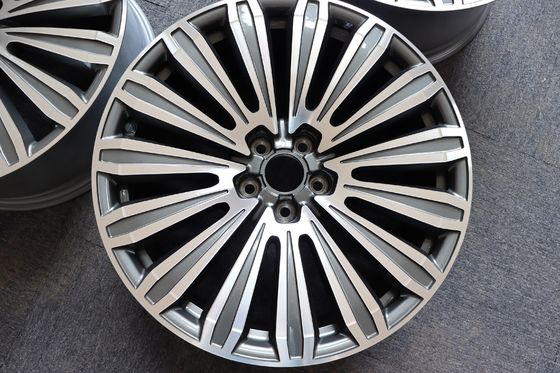 Grey 66.5 Hole 20 Inch Polished Aluminum Wheels , Audi A8 9J Alloy Wheels